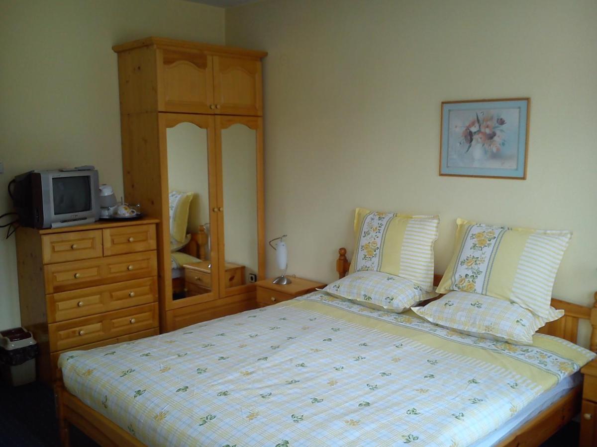 All Seasons Mountain Vistas Govedartsi Room photo